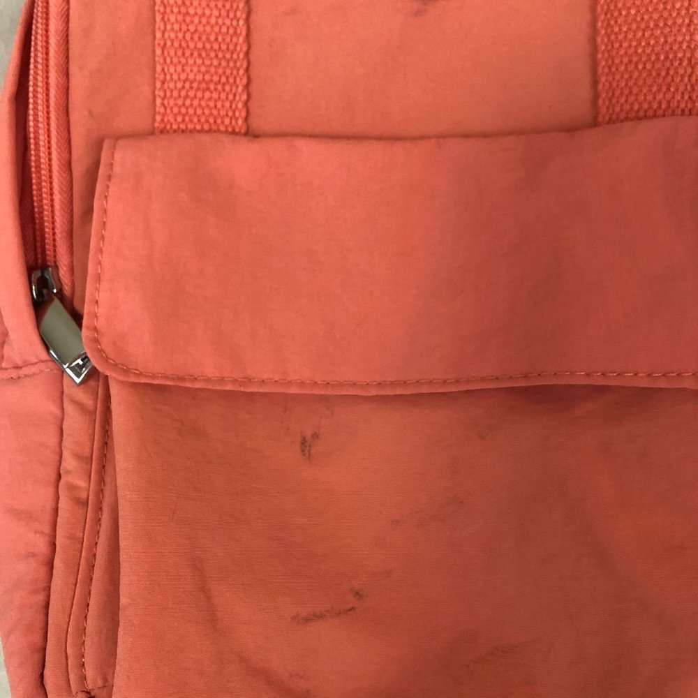 Small orange Wild Fable backpack